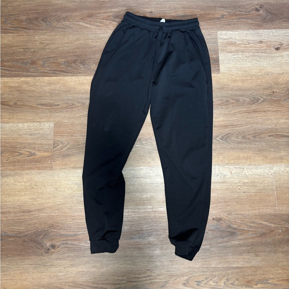 Jogger Lot - Picture 3 of 9
